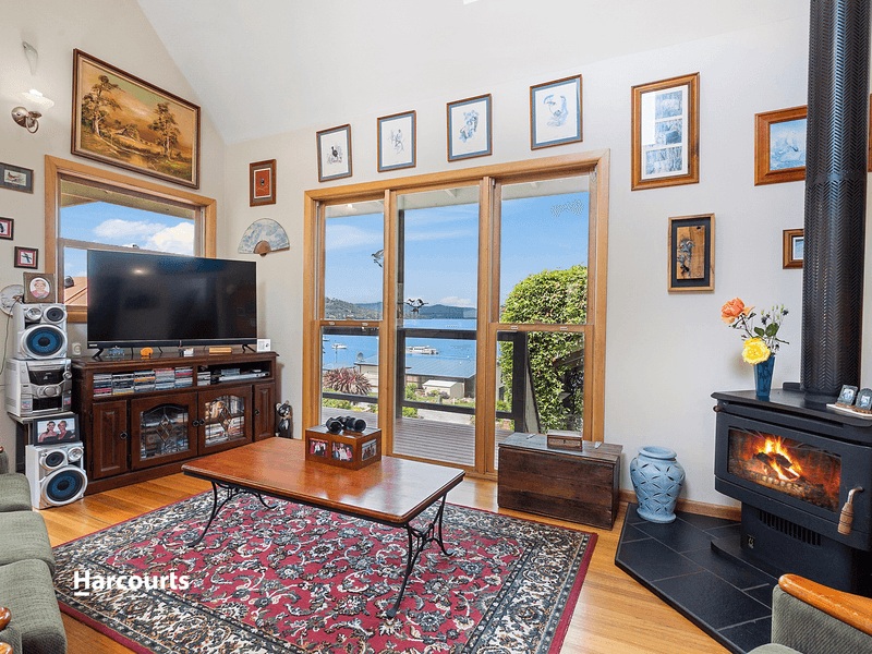 7 Doctor Dicks Drive, PORT HUON, TAS 7116