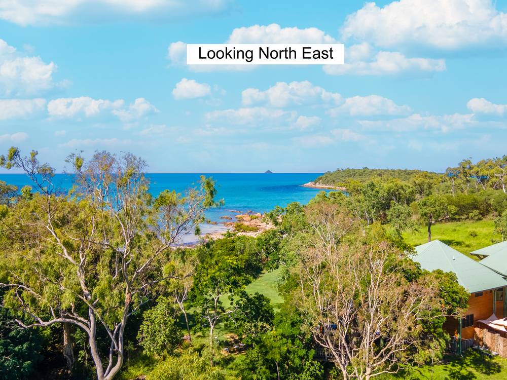 8 Gloucester Avenue, HIDEAWAY BAY, QLD 4800