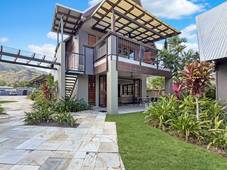7/9 The Esplanade 'Pure Magnetic Villas', Nelly Bay, QLD 4819
