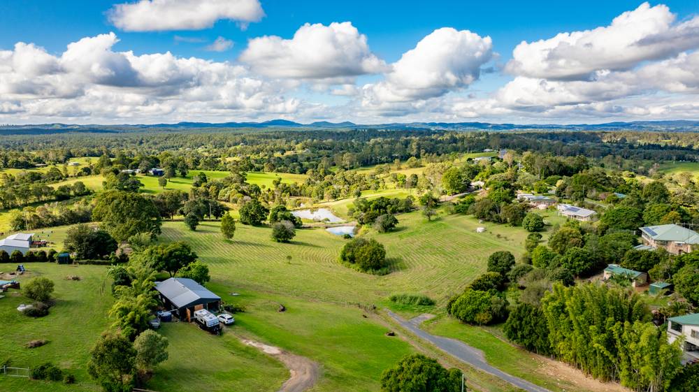 Lot 102, 22 Country View Drive, CHATSWORTH, QLD 4570