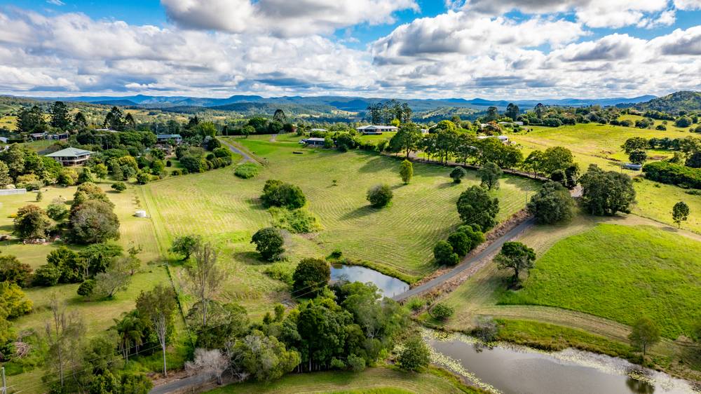 Lot 102, 22 Country View Drive, CHATSWORTH, QLD 4570