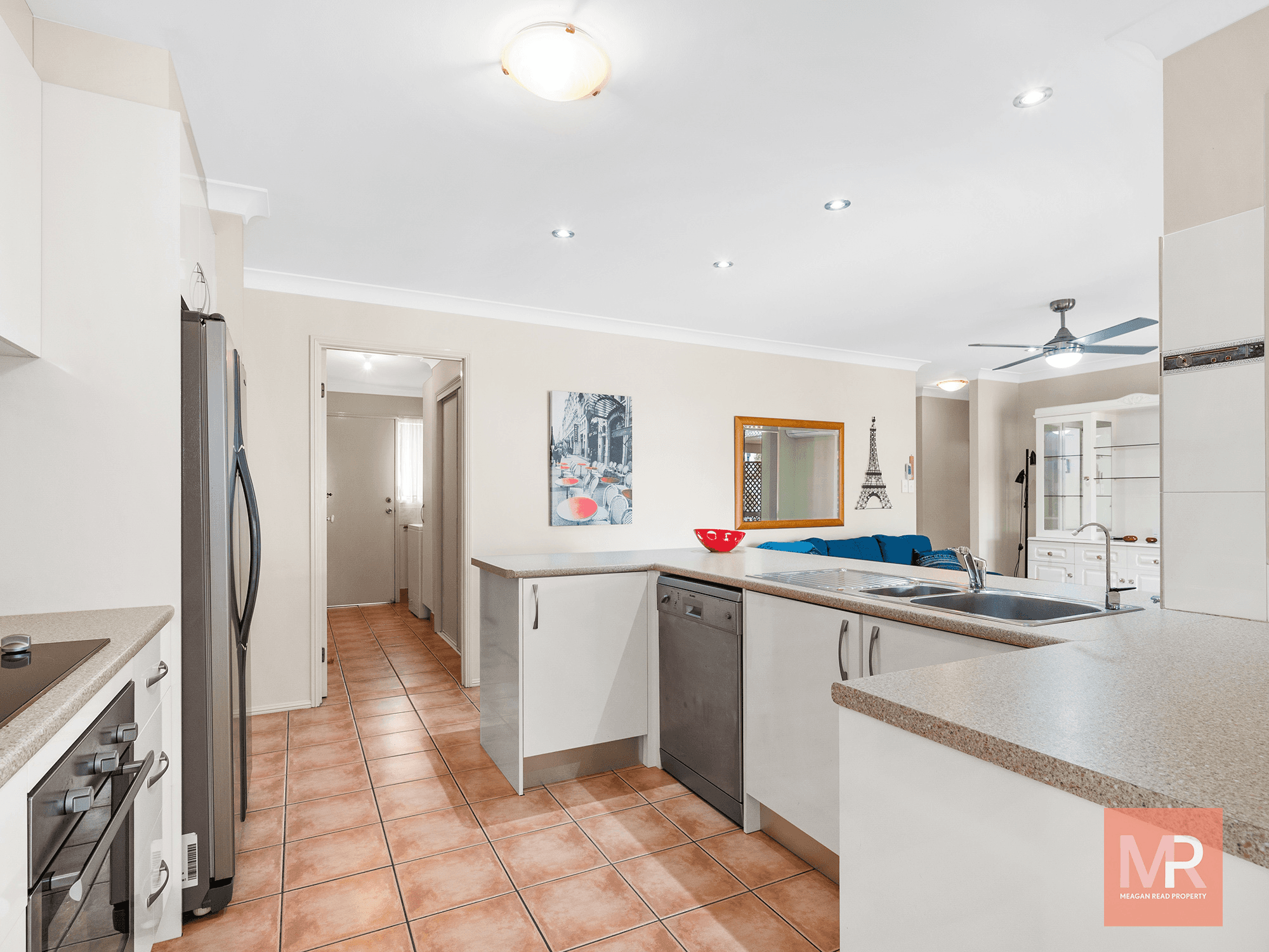 7 Kolonia Street, PACIFIC PINES, QLD 4211