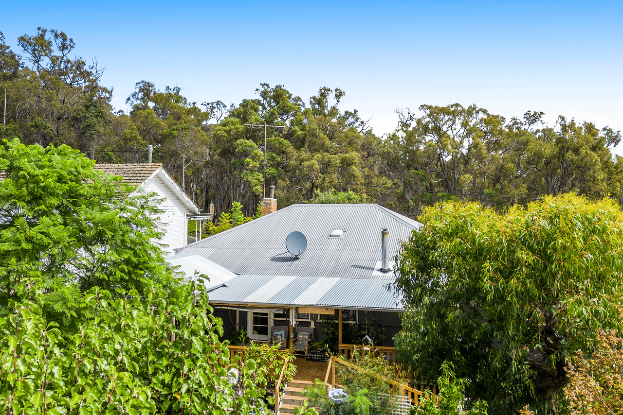 13 McAlinden Street, BRIDGETOWN, WA 6255