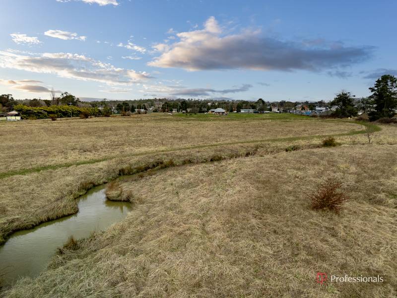 27 & 29 Grafton Road, Armidale, NSW 2350
