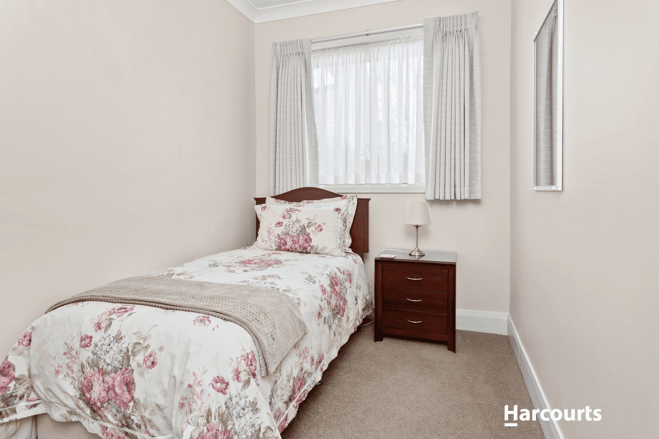 16 Parsonage Street, DELORAINE, TAS 7304