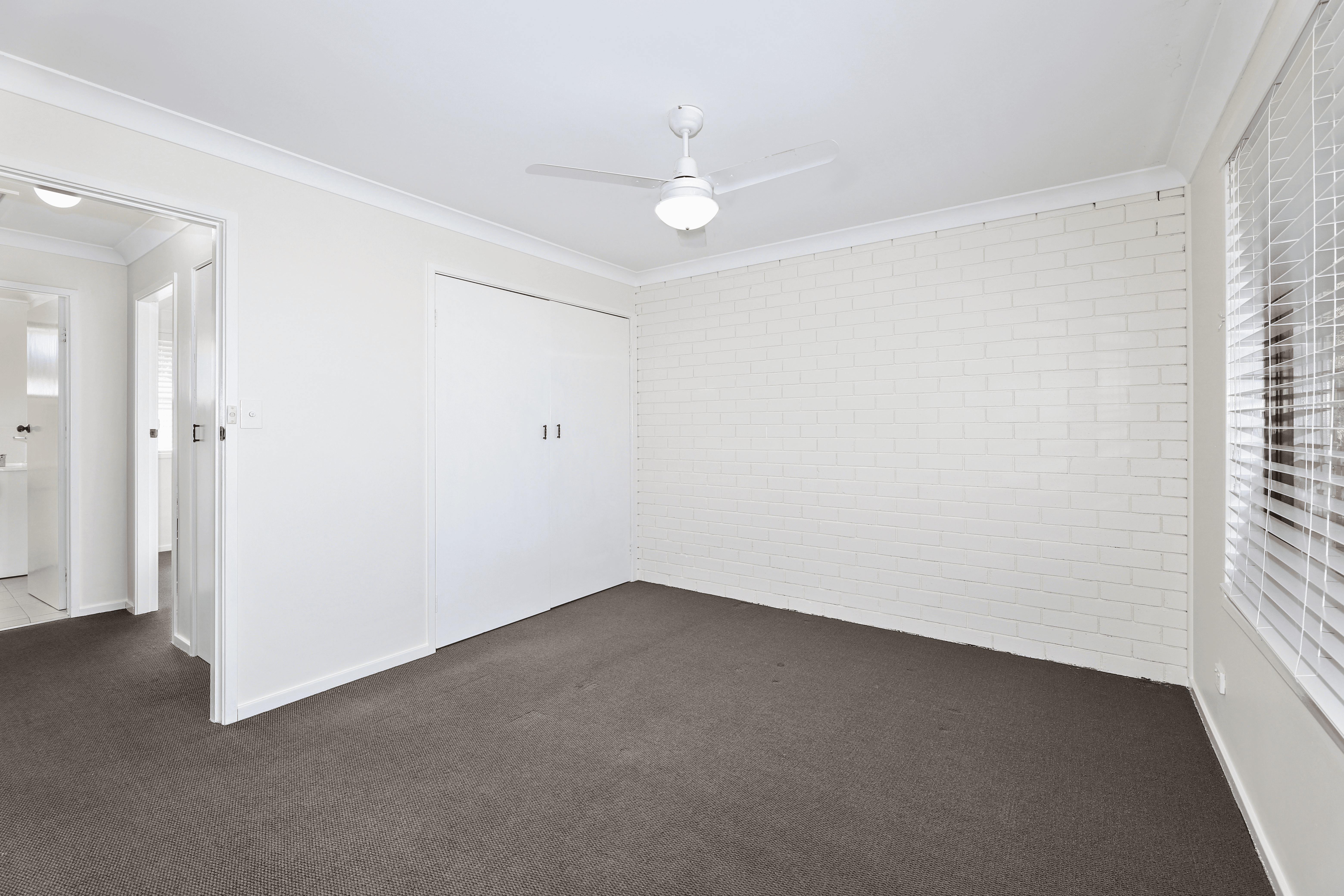 2/16 Barton Lane, TAMWORTH, NSW 2340