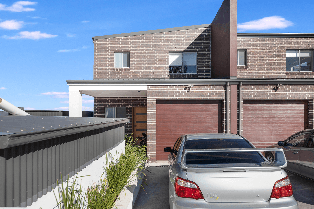 2/2 Curtin Place, CONDELL PARK, NSW 2200