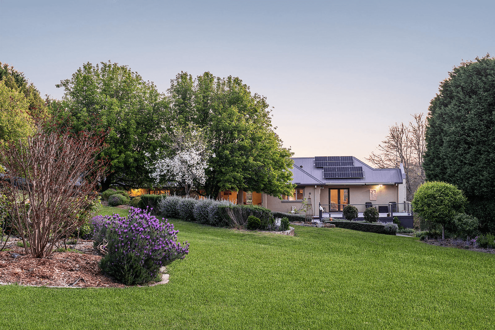 15 Carisbrooke Row, Bowral, NSW 2576