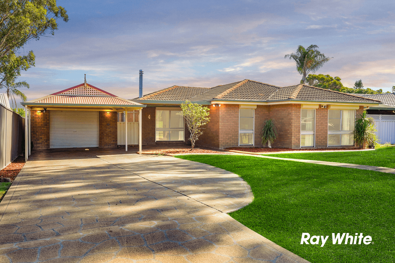 4 Olliver Crescent, ST CLAIR, NSW 2759