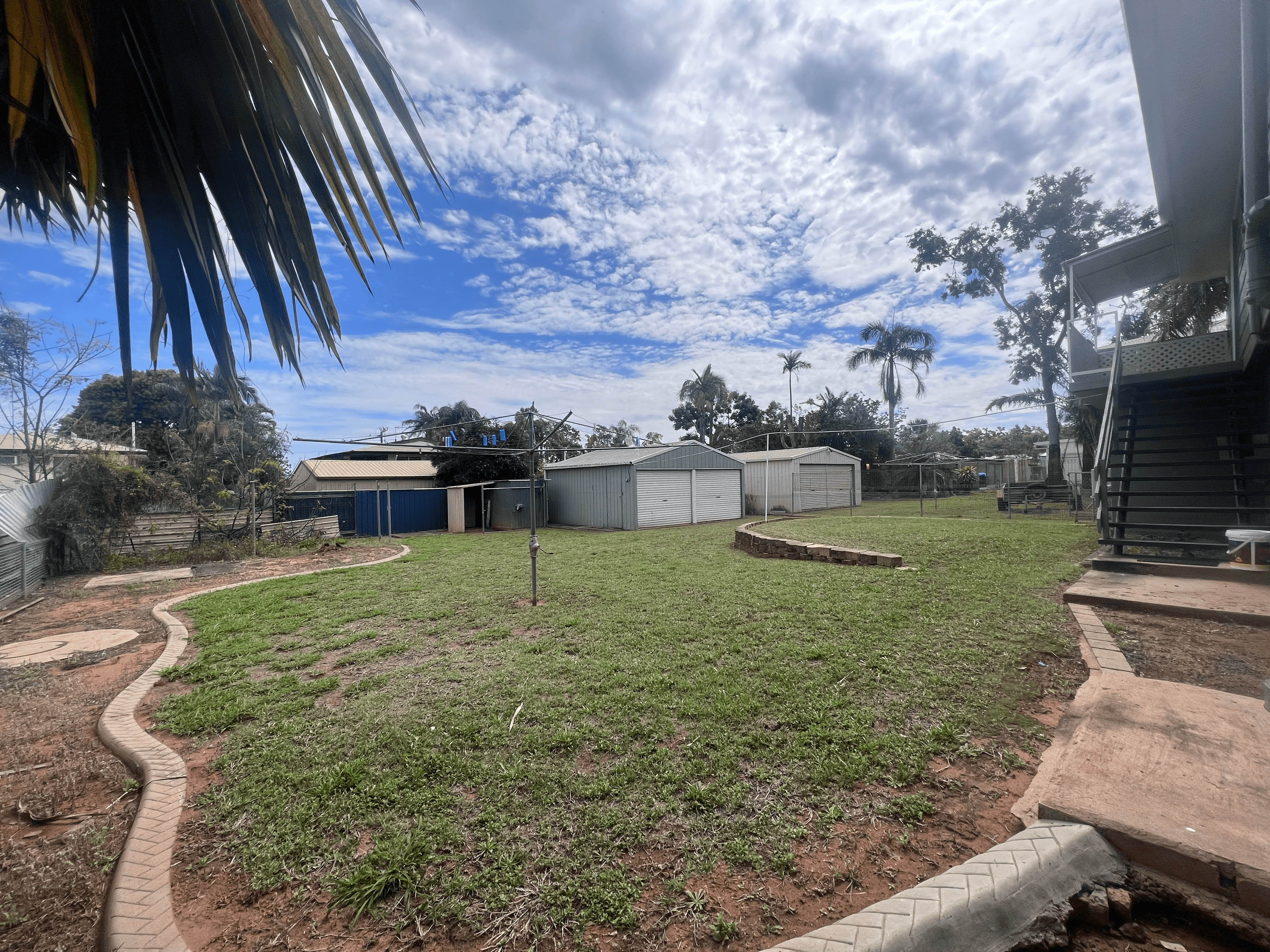 17 MacKay Street, MORANBAH, QLD 4744