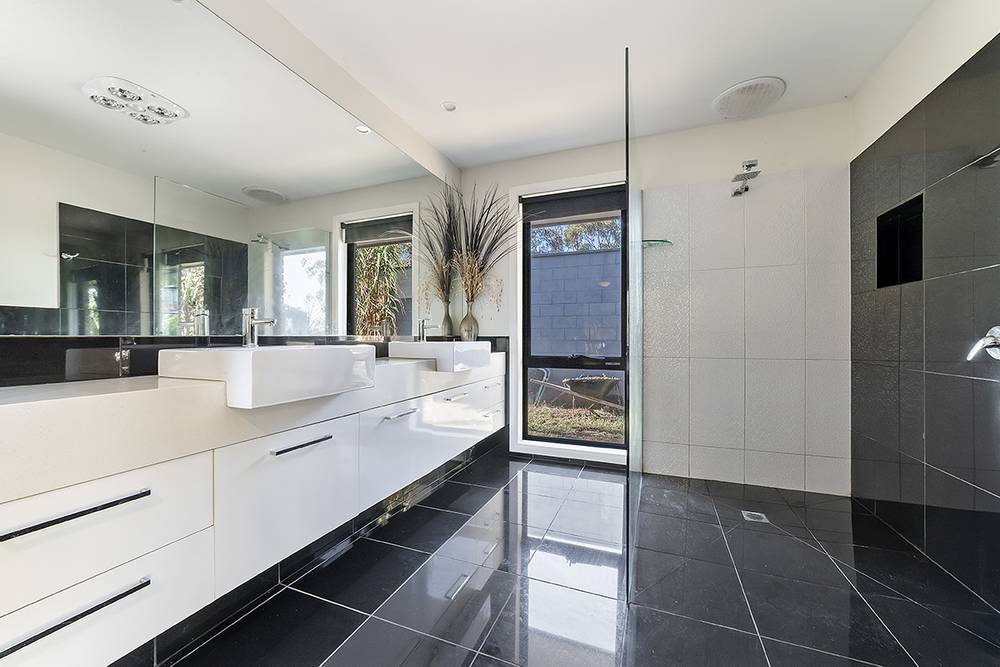 579 Ellerslie-Panmure Road, Framlingham East, VIC 3265