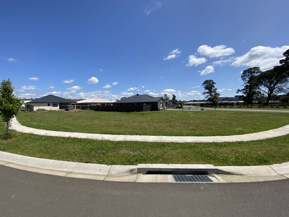 31 Carmella Drive, GOULBURN, NSW 2580