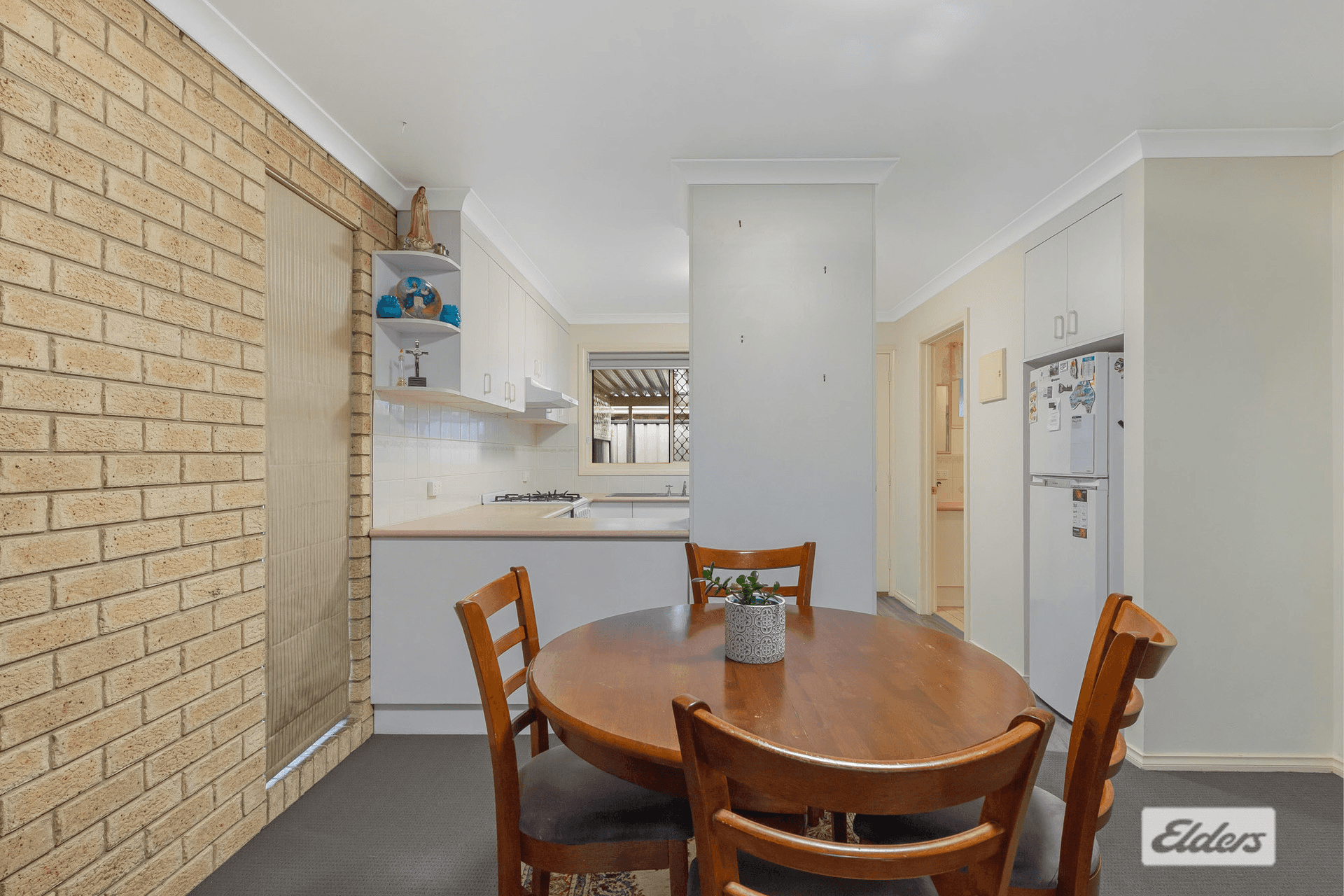 3/2 Owen Court, Lavington, NSW 2641