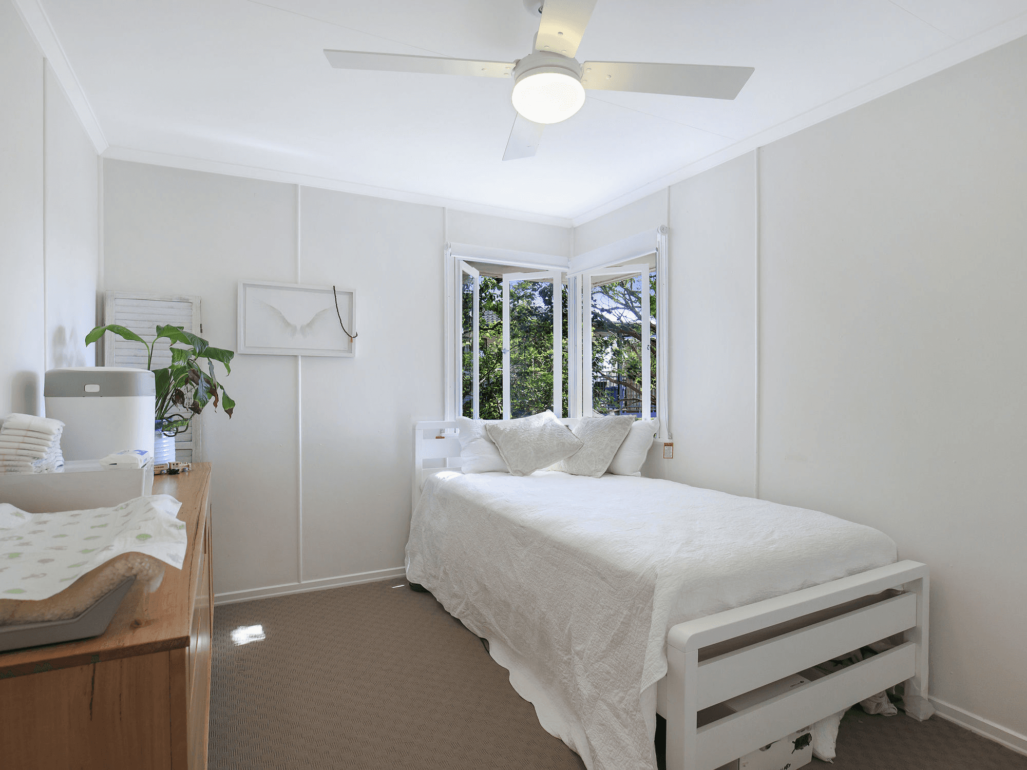 6 Selcroft Street, MANLY WEST, QLD 4179