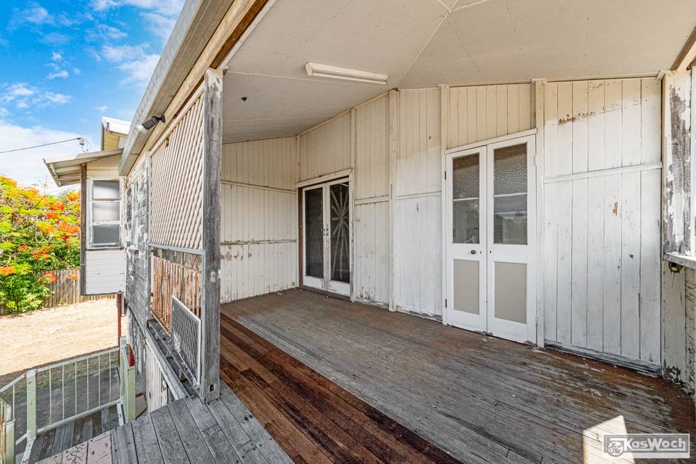 320-326 GEORGE STREET, DEPOT HILL, QLD 4700