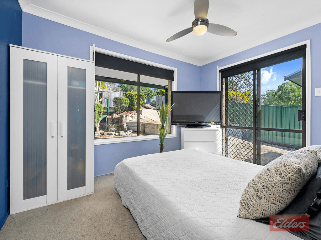 40 DEWAR Drive, LOGANHOLME, QLD 4129