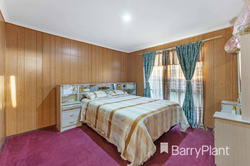 30 Tarlee Drive, Albanvale, VIC 3021