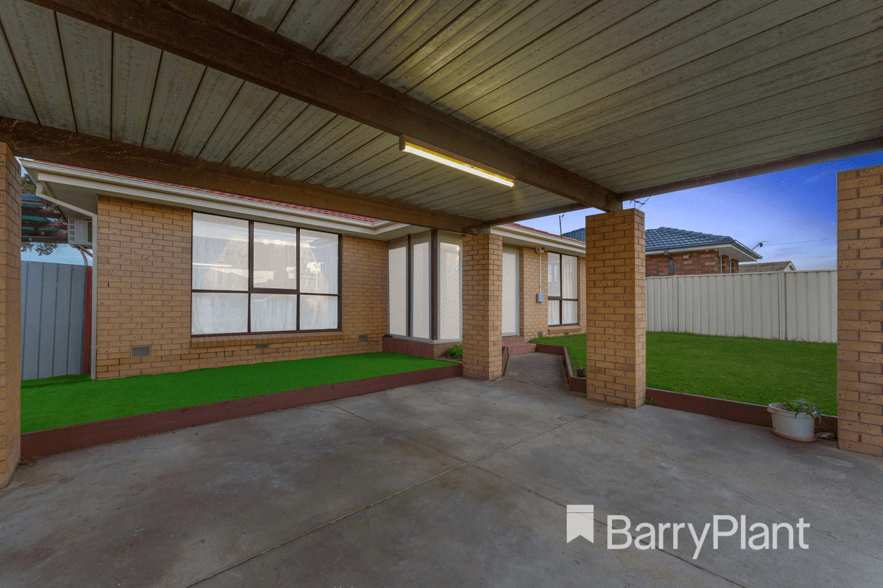 30 Tarlee Drive, Albanvale, VIC 3021