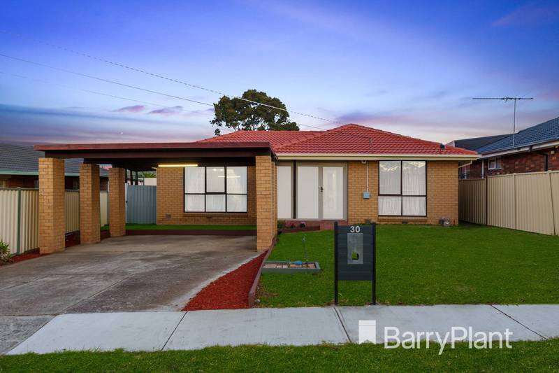 30 Tarlee Drive, Albanvale, VIC 3021