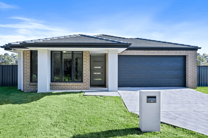 17 Sand Hill Rise, COBBITTY, NSW 2570