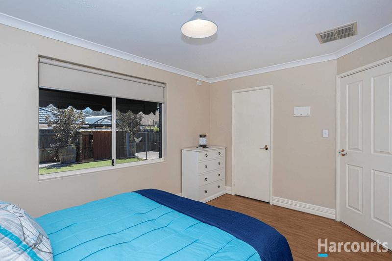 3 Devlin Grove, LANDSDALE, WA 6065