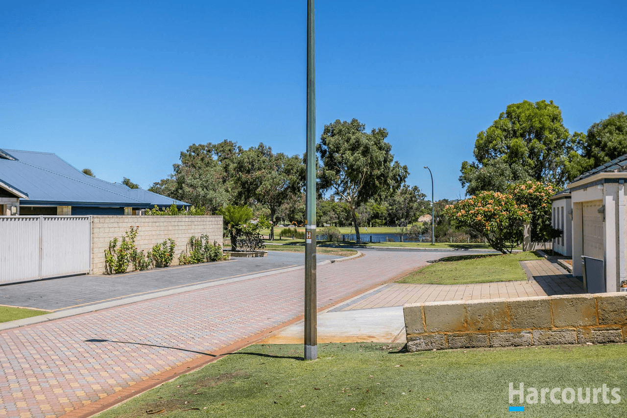 3 Devlin Grove, LANDSDALE, WA 6065