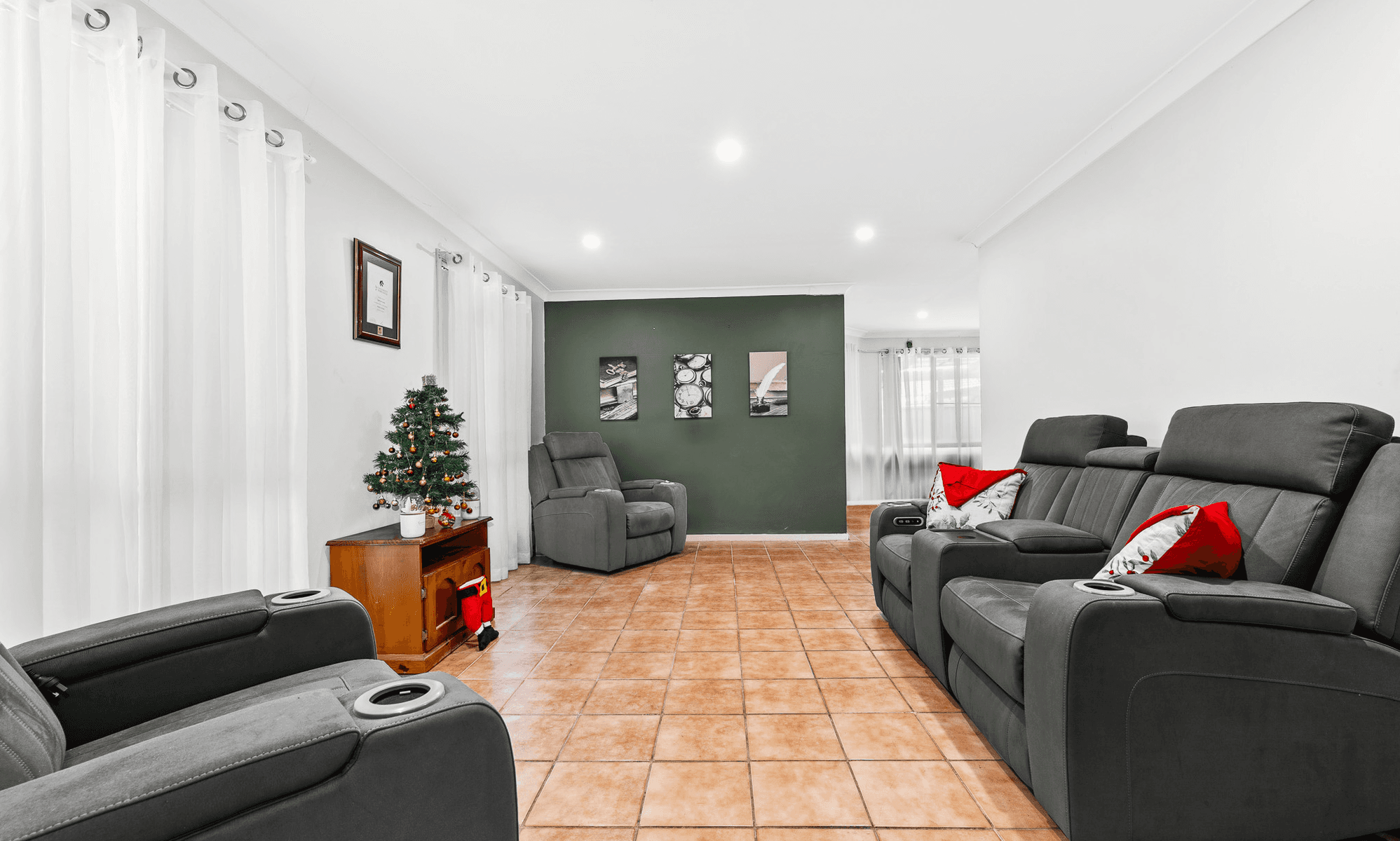 9 Nagle Crescent, Blue Haven, NSW 2262