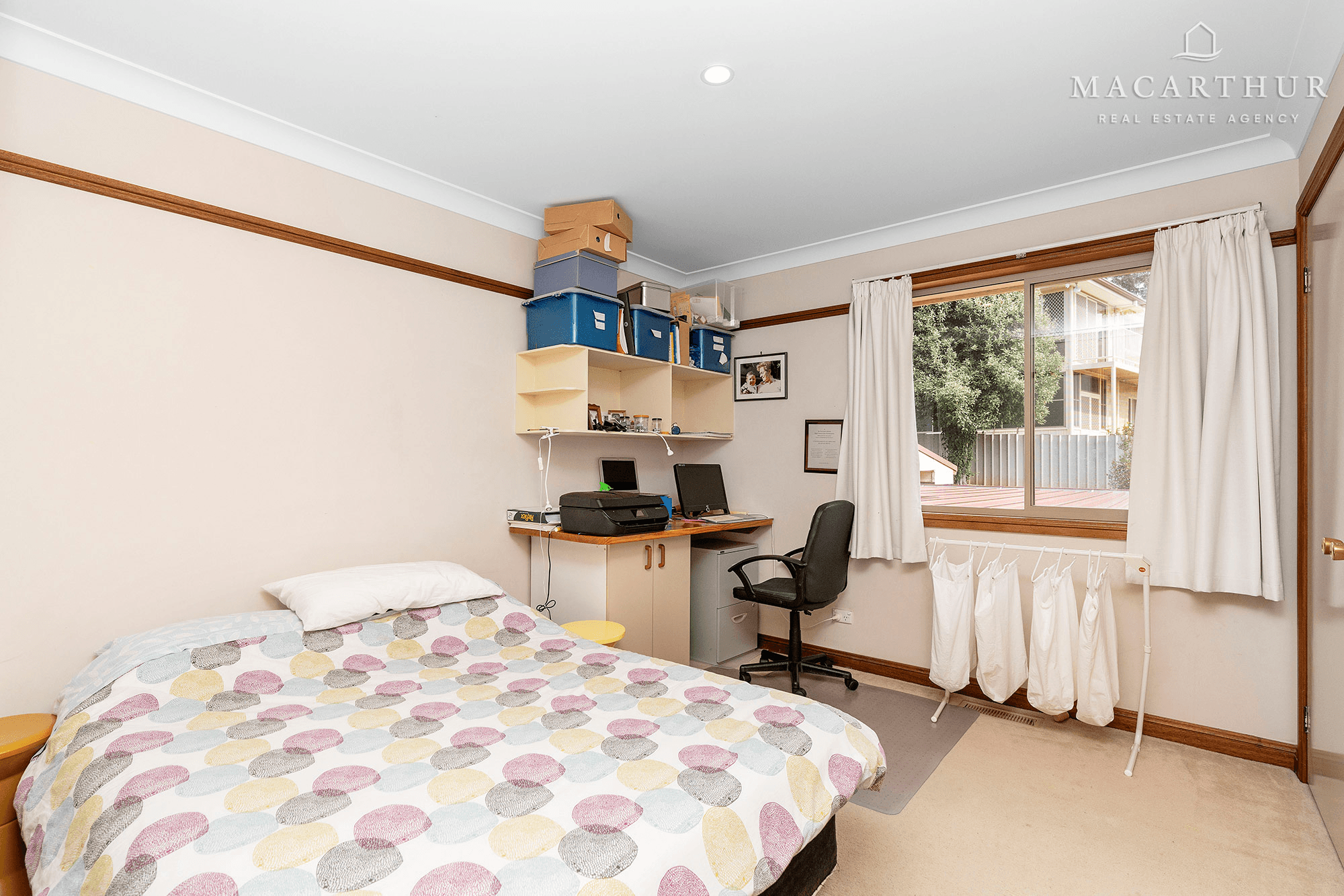 63 Simkin Crescent, Kooringal, NSW 2650