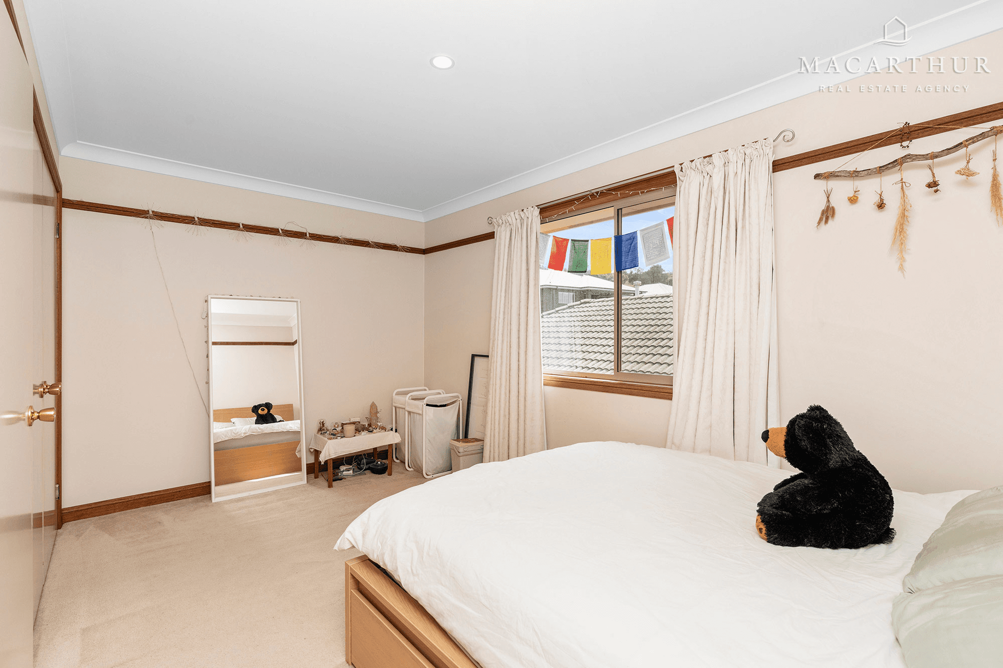 63 Simkin Crescent, Kooringal, NSW 2650