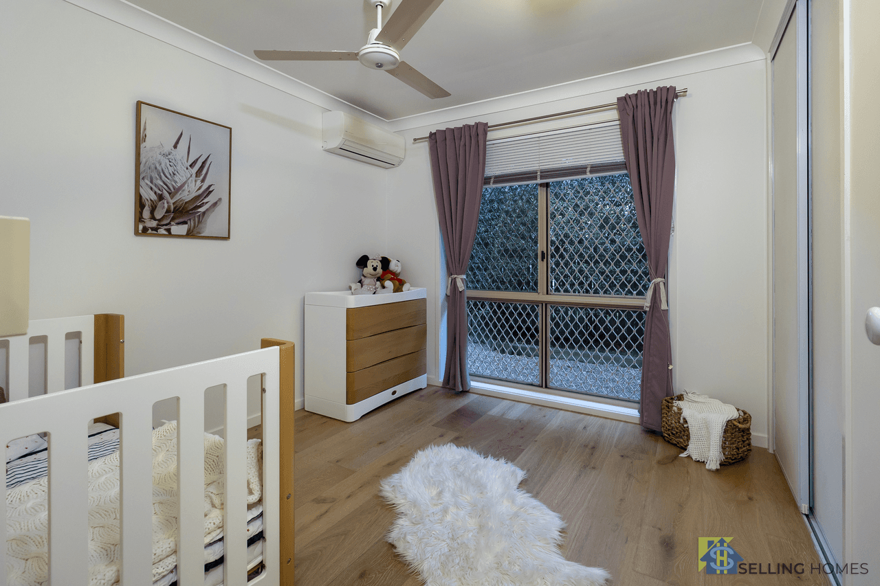 66 Mcpherson Rd, Sinnamon Park, QLD 4073