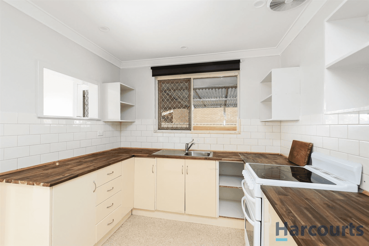 23 Corona Crescent, CANNINGTON, WA 6107