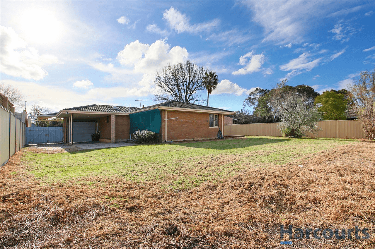 23 Corona Crescent, CANNINGTON, WA 6107