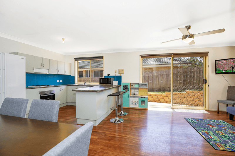 80 Brittania Drive, Watanobbi, NSW 2259