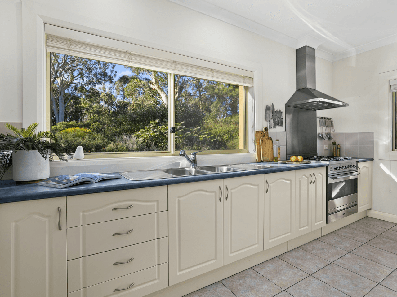 810 Tugalong Road, CANYONLEIGH, NSW 2577