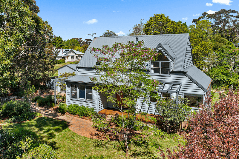 113 Railway Avenue, Bundanoon, NSW 2578