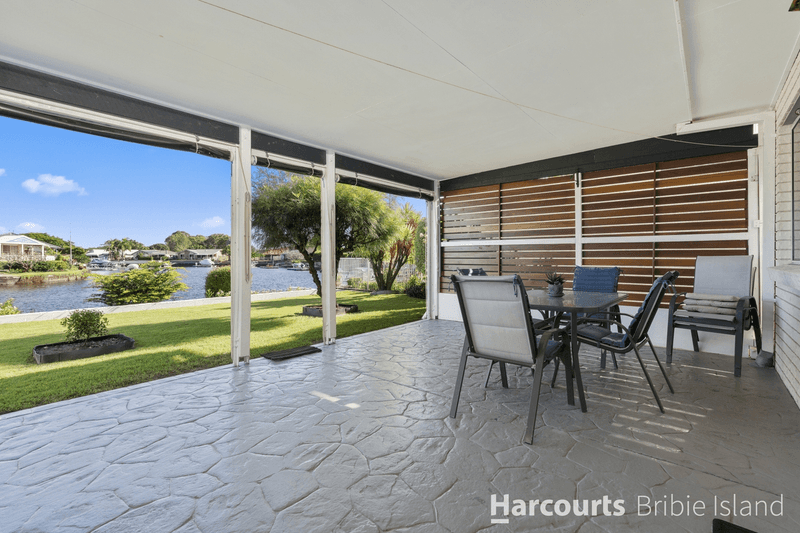 1/63 Phoenix Avenue, BONGAREE, QLD 4507