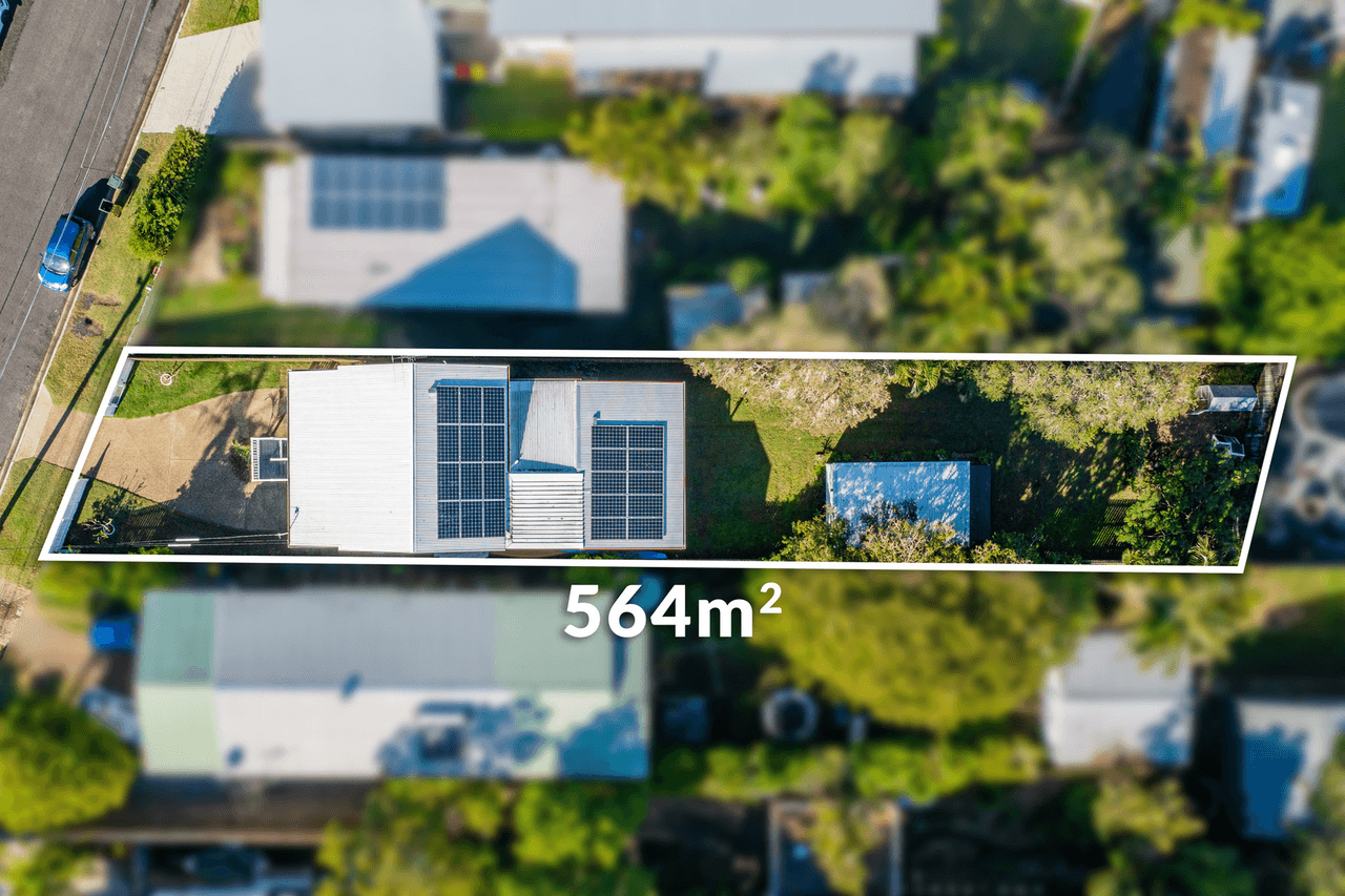 857 Esplanade, Lota, QLD 4179