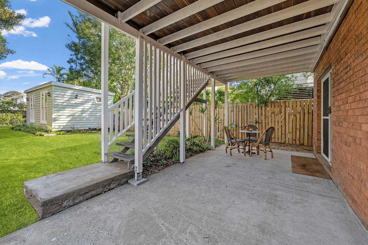 857 Esplanade, Lota, QLD 4179