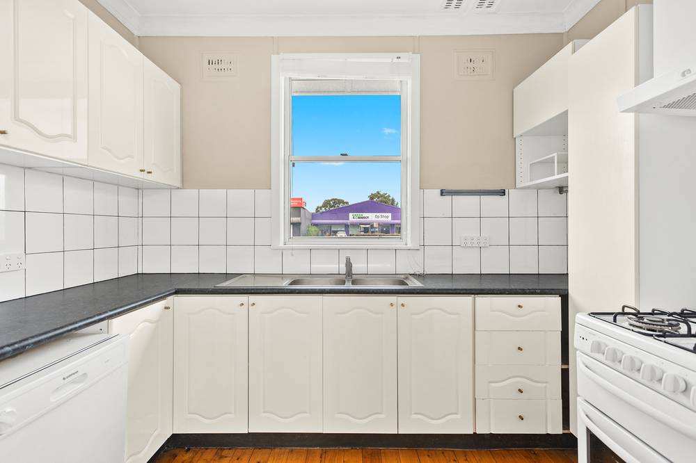 1 Chapman Street, UNANDERRA, NSW 2526
