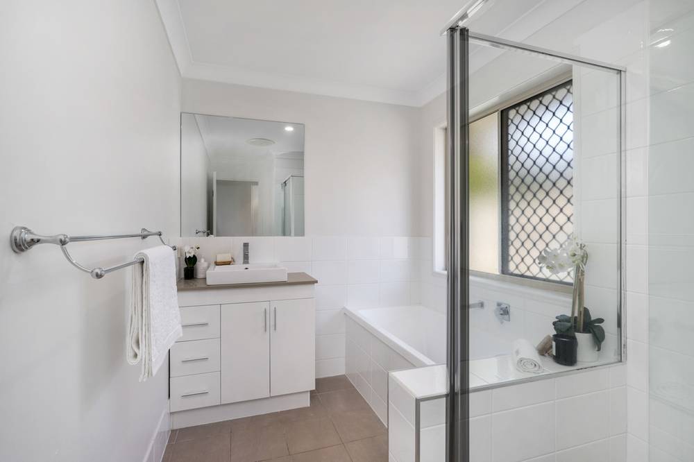 14 Gordon Crescent, MANGO HILL, QLD 4509