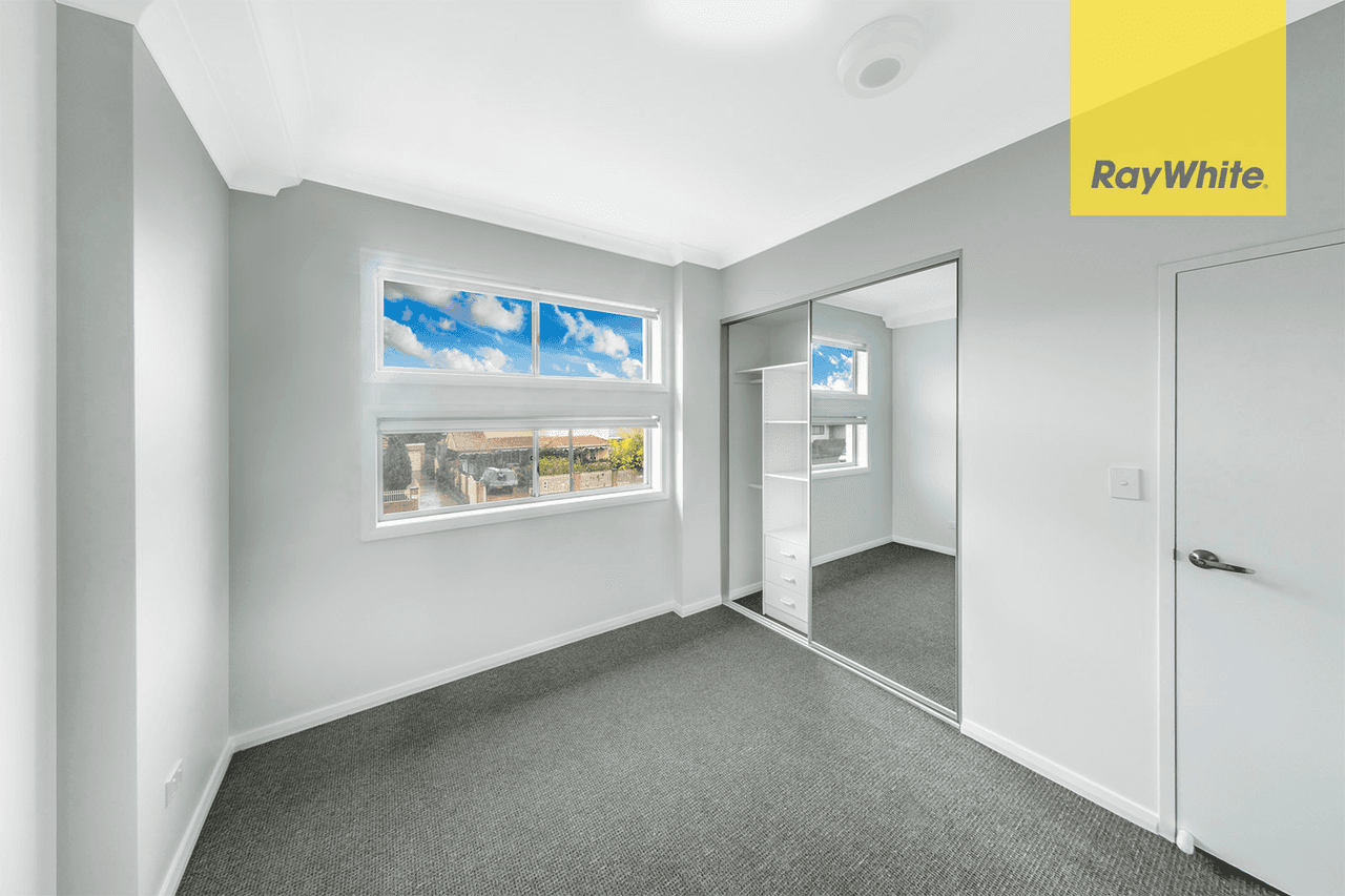 21/49 Essington Street, WENTWORTHVILLE, NSW 2145