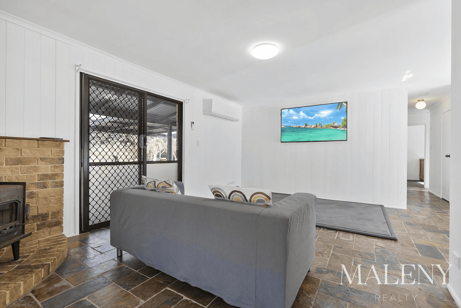 19 Corks Pocket Road, REESVILLE, QLD 4552