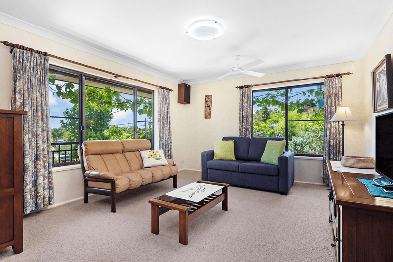 4 Electra Street, Heathcote, NSW 2233