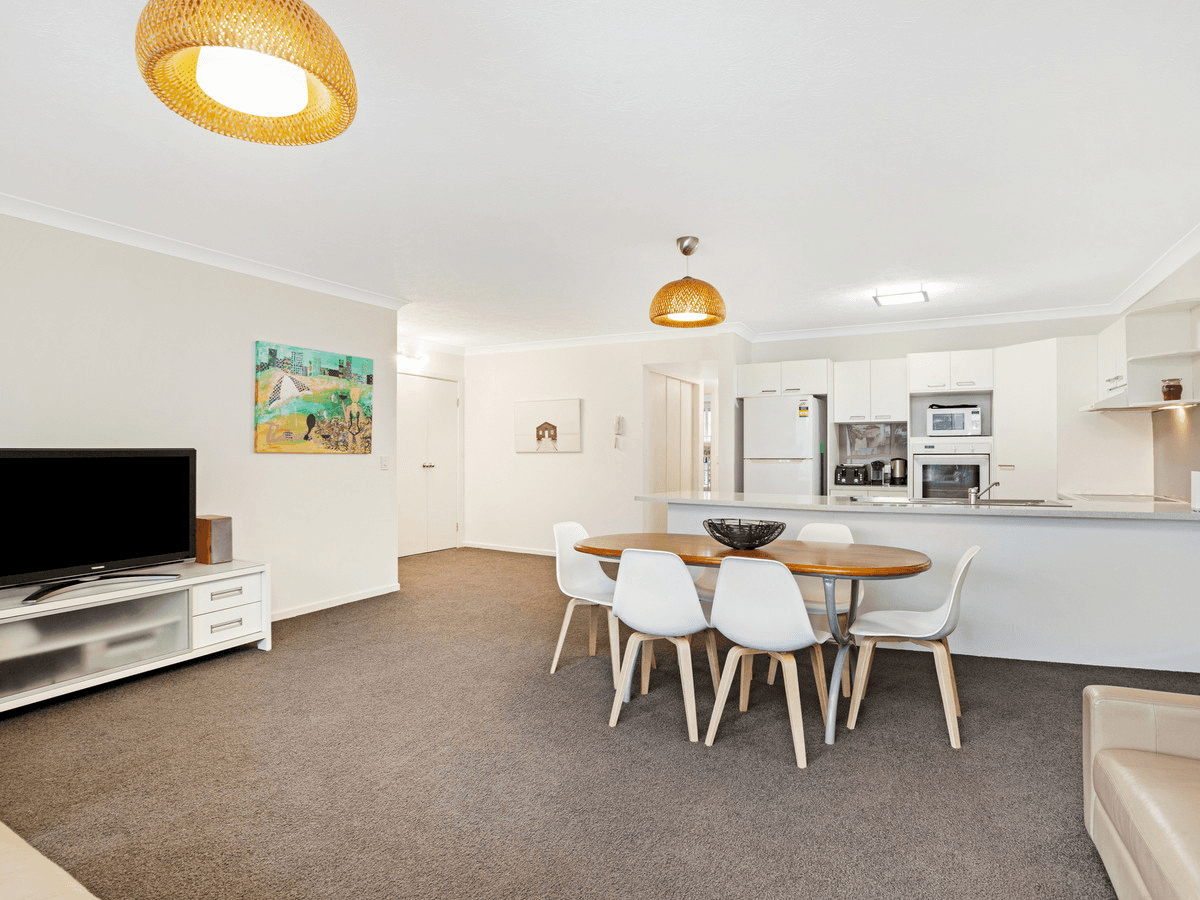 3/107 Petrel Avenue, Mermaid Beach, QLD 4218