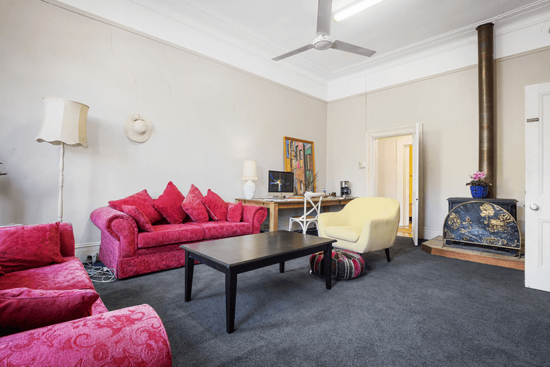 54 Brisbane Grove Road, GOULBURN, NSW 2580