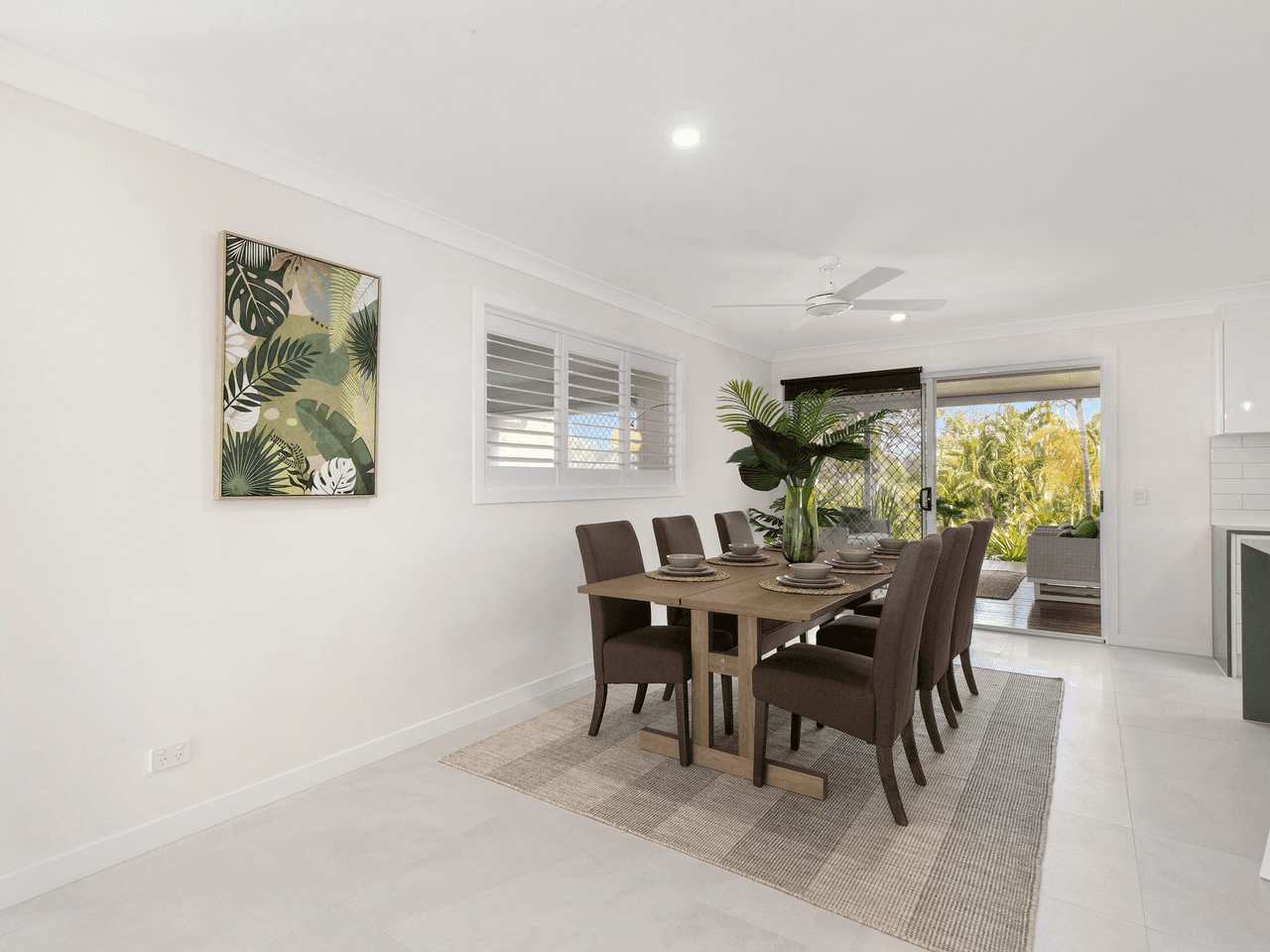 8  Wimbledon Way, OXENFORD, QLD 4210