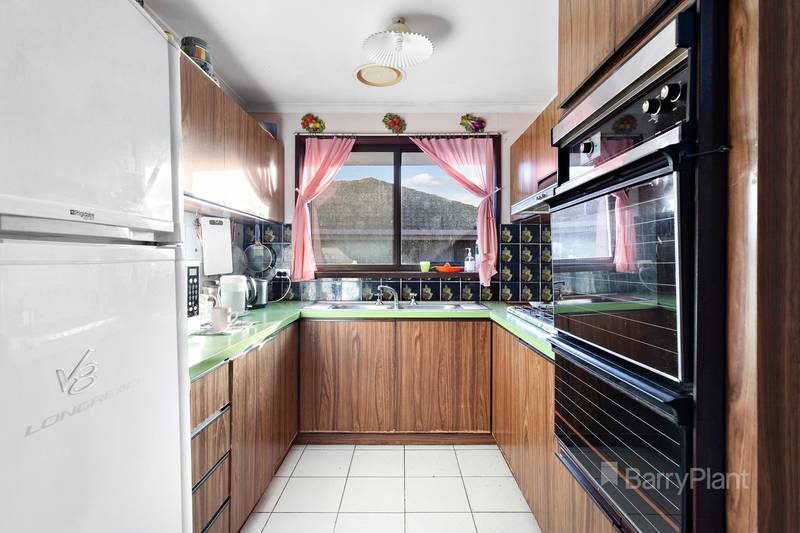 64 Grevillea Road, Kings Park, VIC 3021