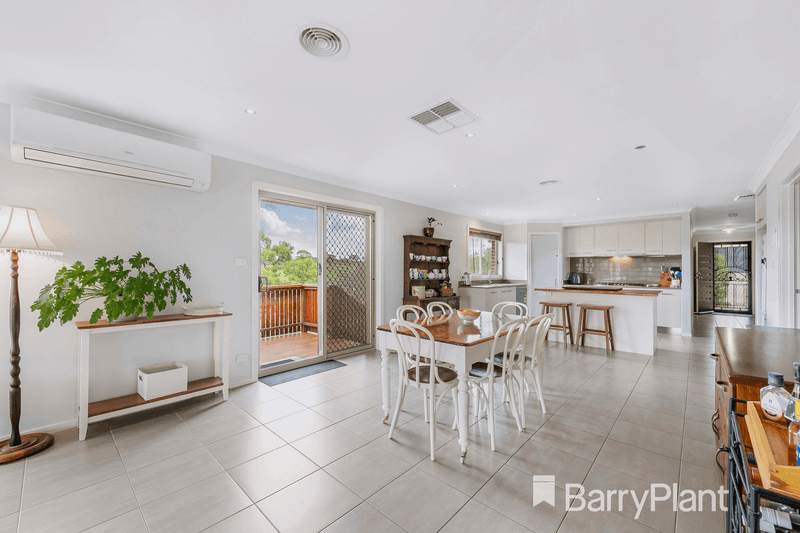 5 Tenth Mews, Maddingley, VIC 3340