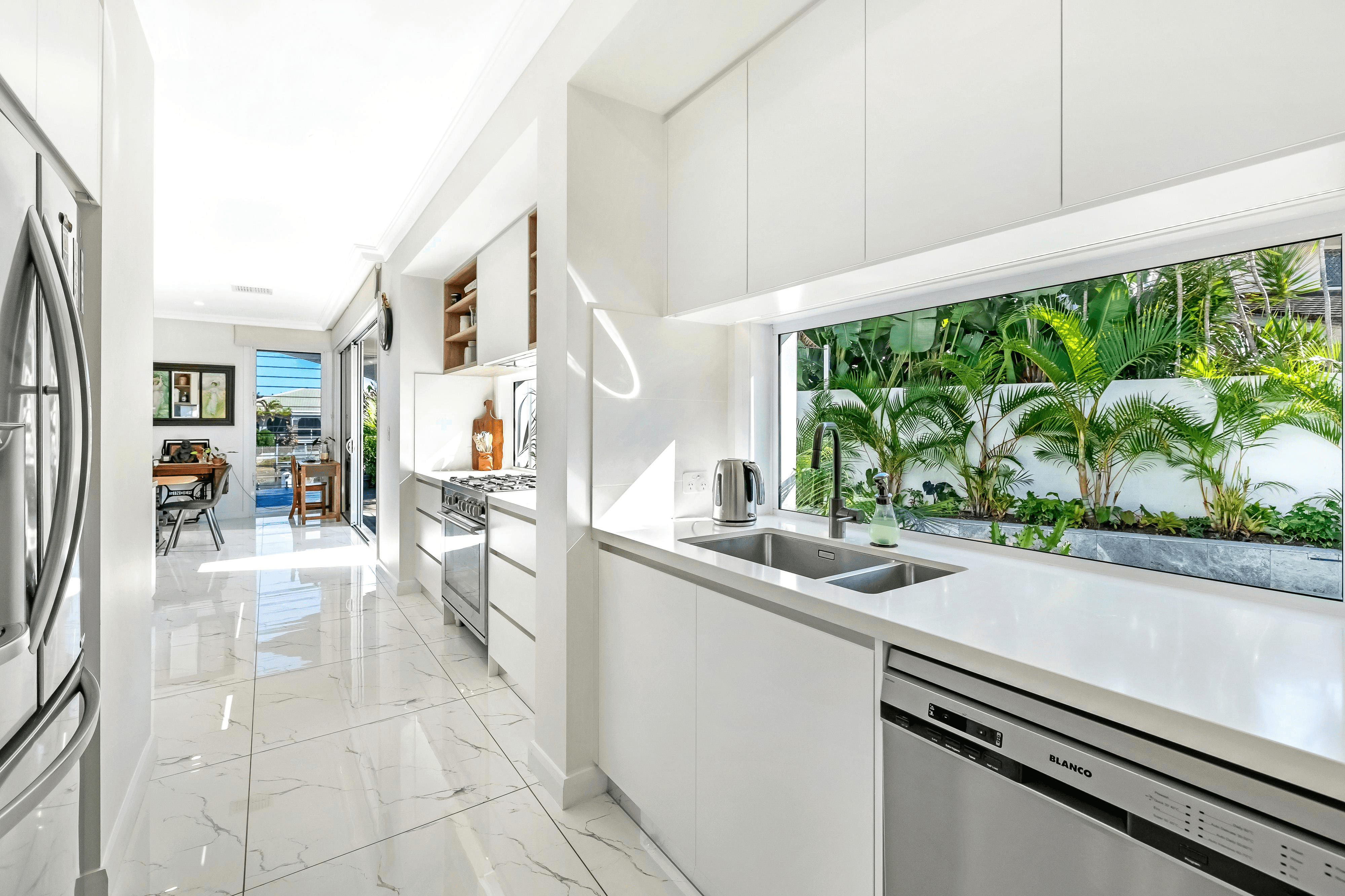 4 Viking Court, Paradise Waters, QLD 4217