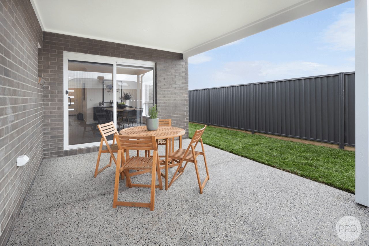 30 Cropley Street, LUCAS, VIC 3350